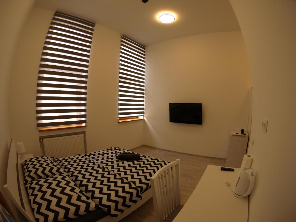 Bulwary Apartments ชเตชชิน ภายนอก รูปภาพ